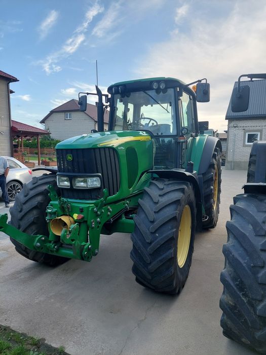Ciagnik rolniczy John deere 6820 z turem
