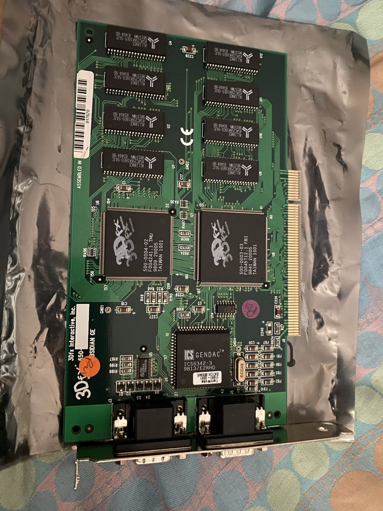 Akcelerator VooDoo 3D 4mb nowa w boxie, pudełko grafika Voo Doo 1 4 mb