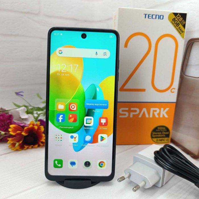 Продам телефон Tecno Spark 20C 4+4/128Gb NFC в гарному стані
