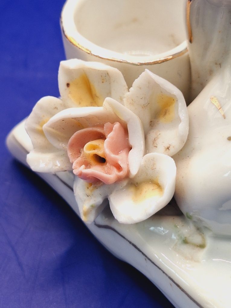 Świecznik porcelanowy