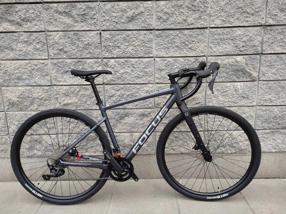 Rower Gravel Focus Atlas 6.7 GRX Nowy rozmiar L