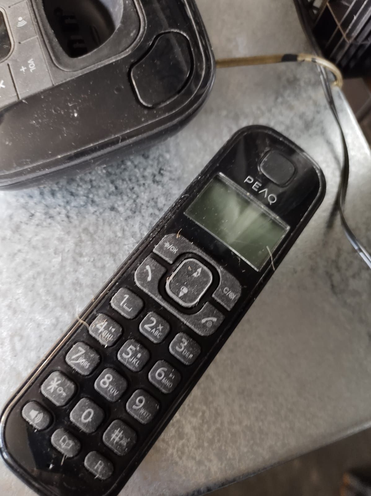 Telefon stacjonarny bezprzewodowy