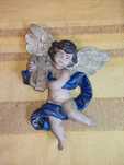 Anjo em gesso pintado à mão