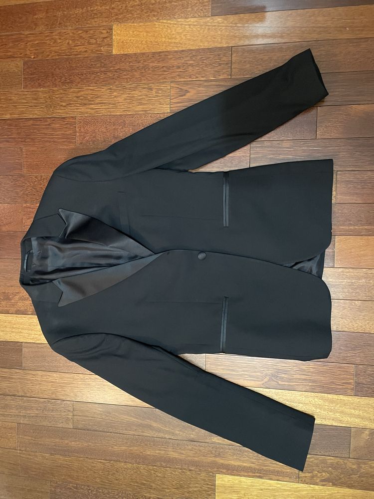 Smoking czarny Vizarro 52L (182 cm)