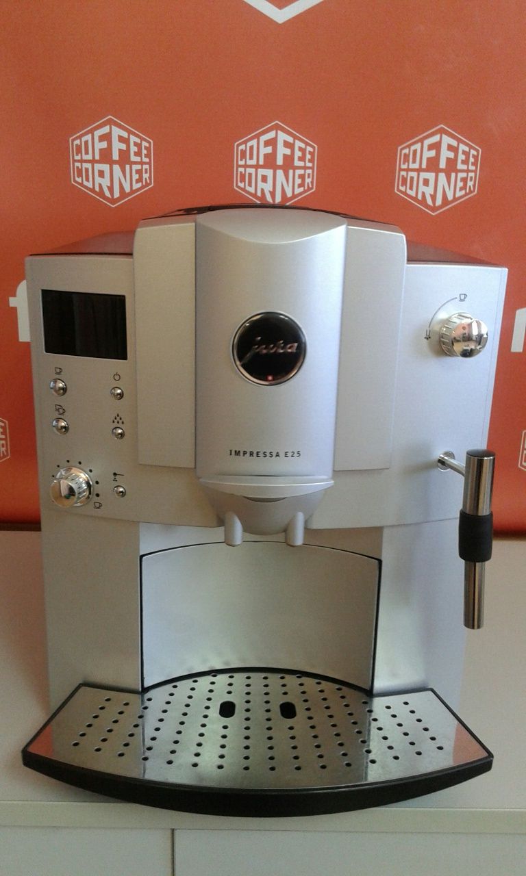 Кофемашина кавовий апарат jura impresses E25