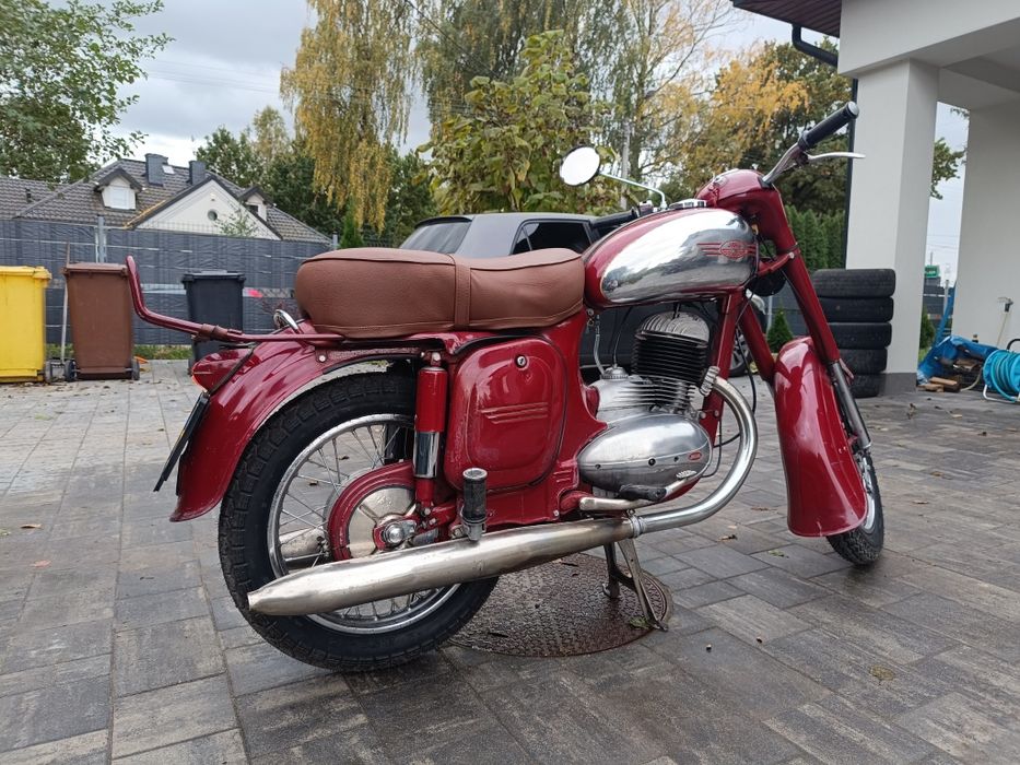 Jawa 250 model 353