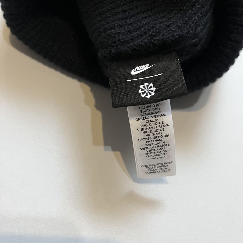 Оригінал! Шапка Nike Terra Futura