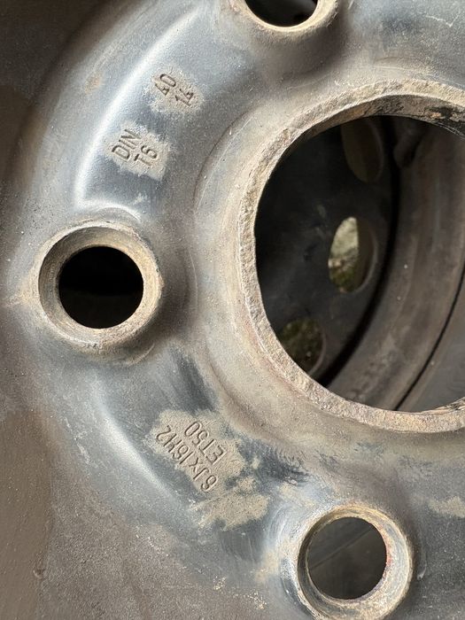 Koła zimowe grupa VW Volkswagen 205/60 R16, 5x112