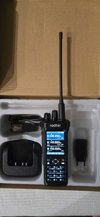 продам RADTEL RT-950 портативная радиостанция 10вт