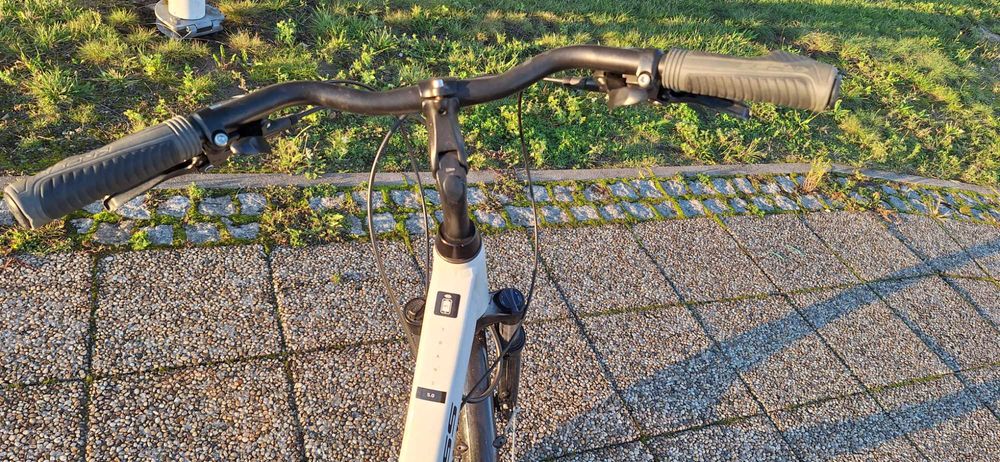 KROSS Trans 5.0 rower trekkingowy