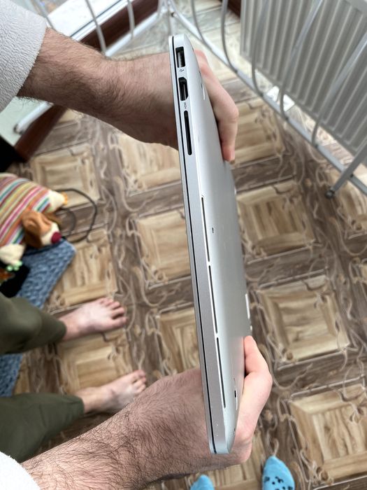 Macbook Pro 15 2015 i7/16/512/Radeon R9 ( возможно оплата криптой )