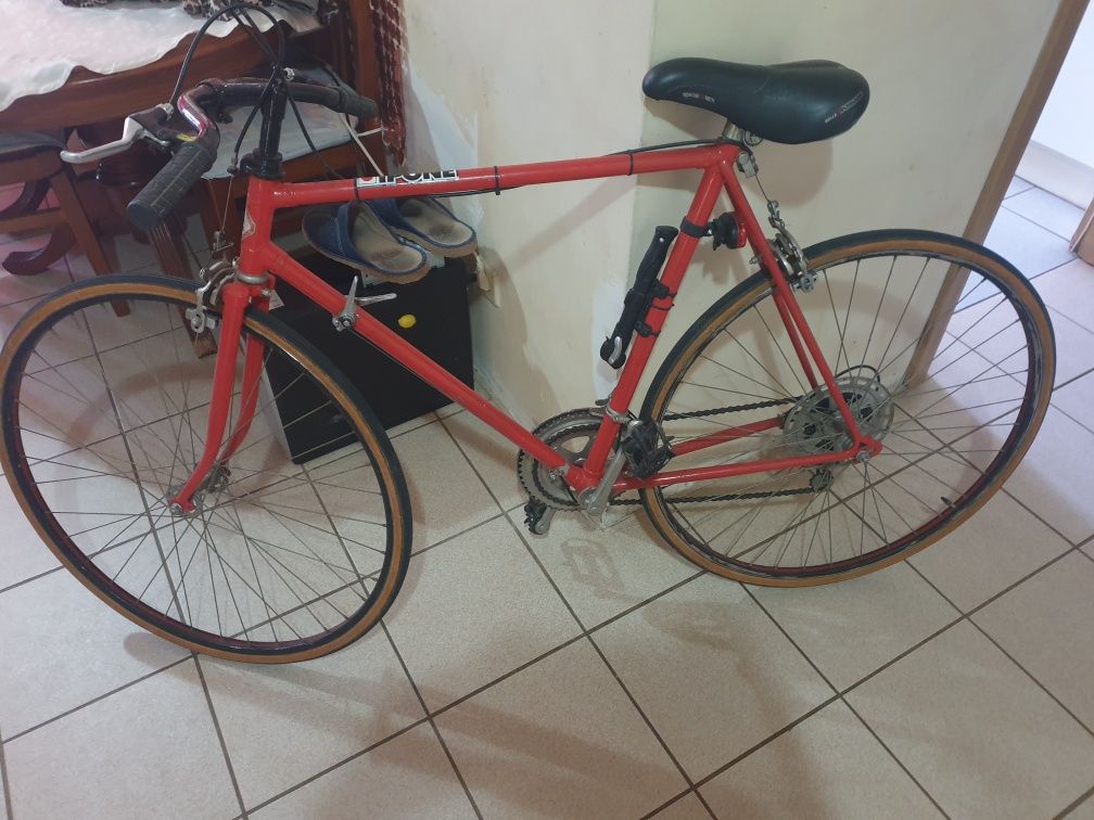 Bicicleta antiga