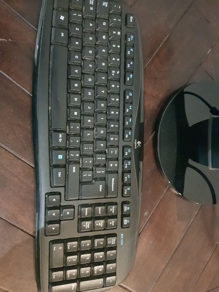 Komputer PC  i3 3.33GHz + Monitor ZESTAW!