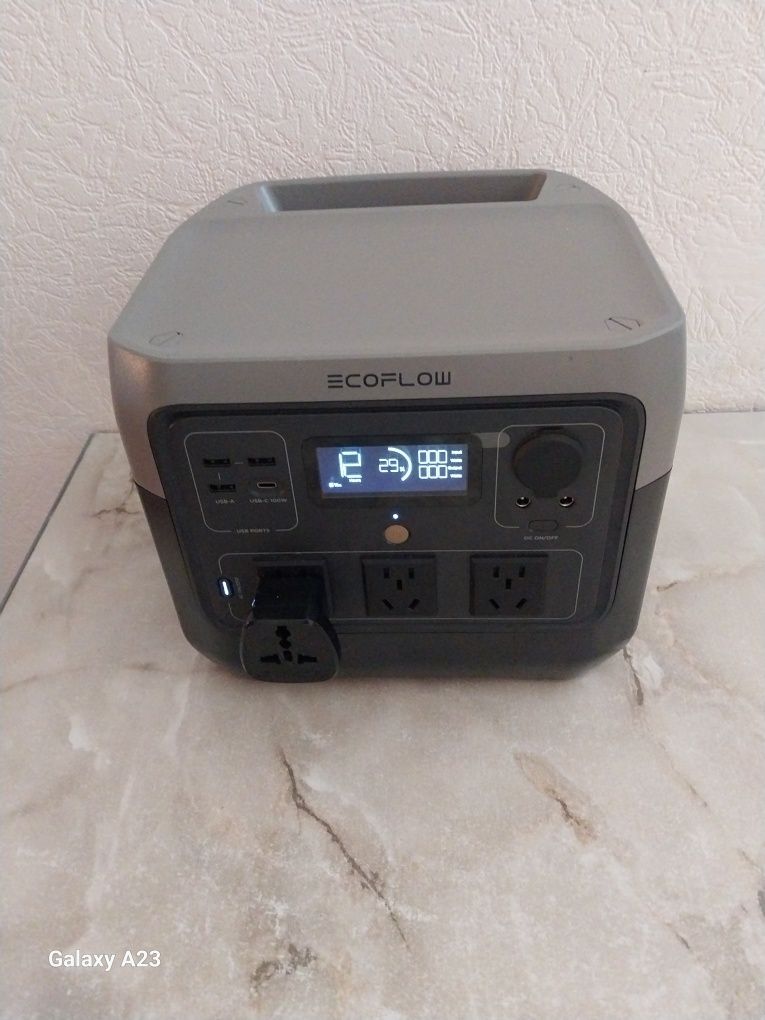 Зарядна станція EcoFlow RIVER 2 Pro (768 Вт·год)