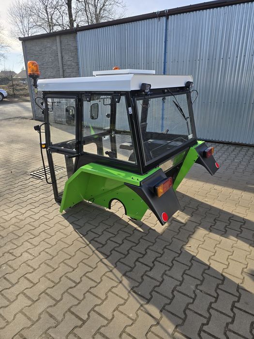 Kabina c360 Kabina ciągnikowa C360 Nowa kabina c360 Kabina C 360