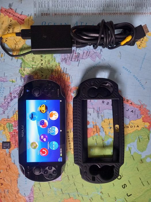 Konsola Sony Ps Vita PCH-1004 OLED 4gb