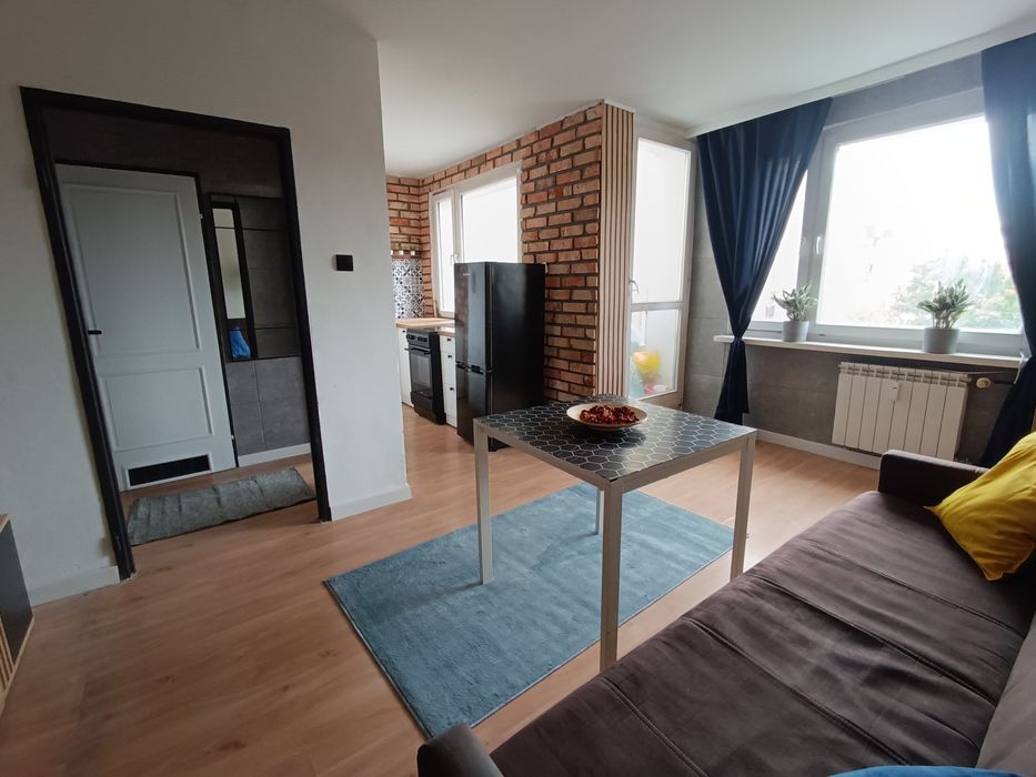 Stylowa kawalerka z balkonem – gotowa do zamieszkania ul. Piastów