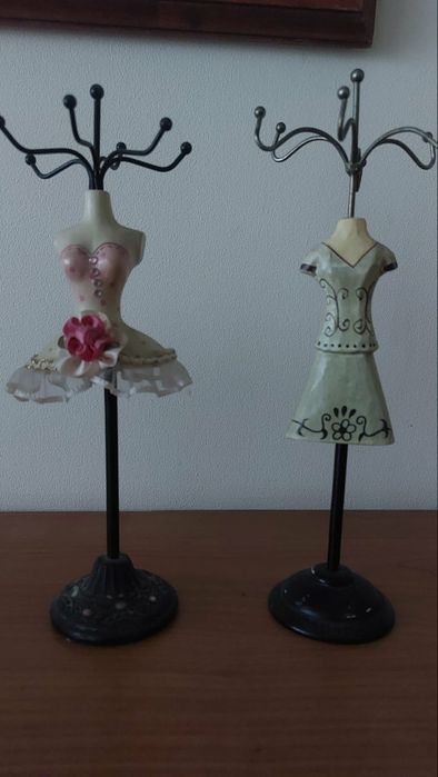 Stojak na biżuterię