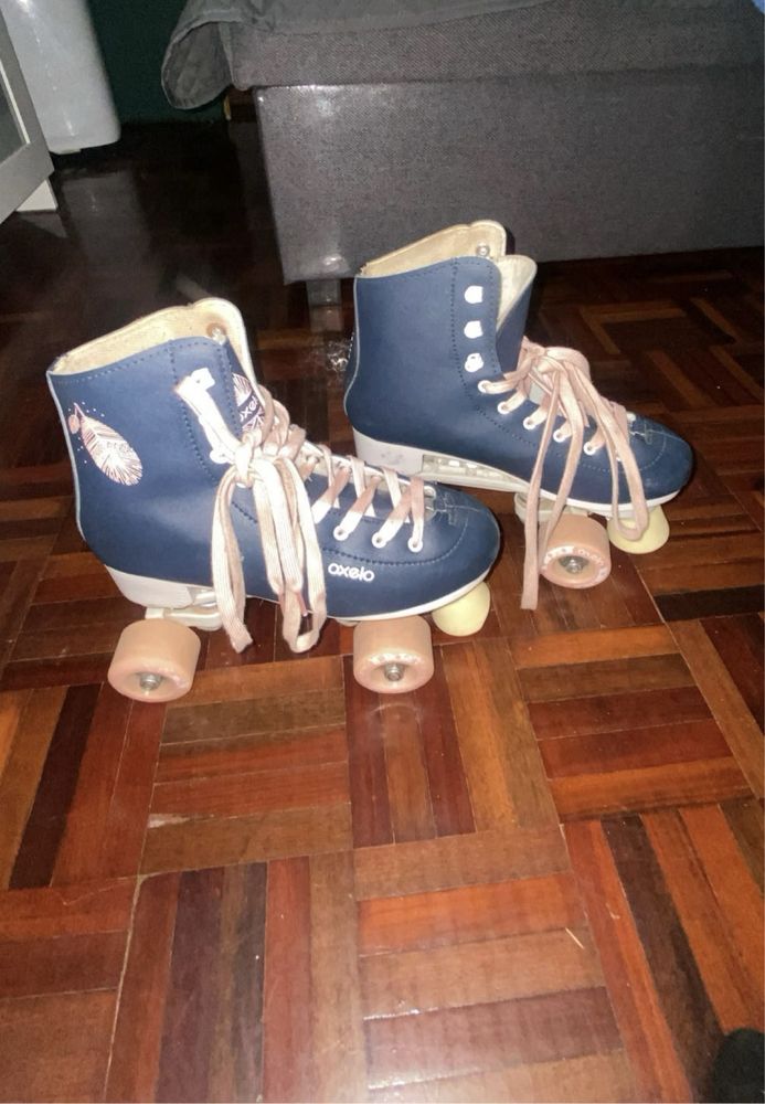 Patins praticamente novos