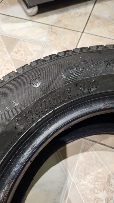 Продам четыре колеса зимней резины