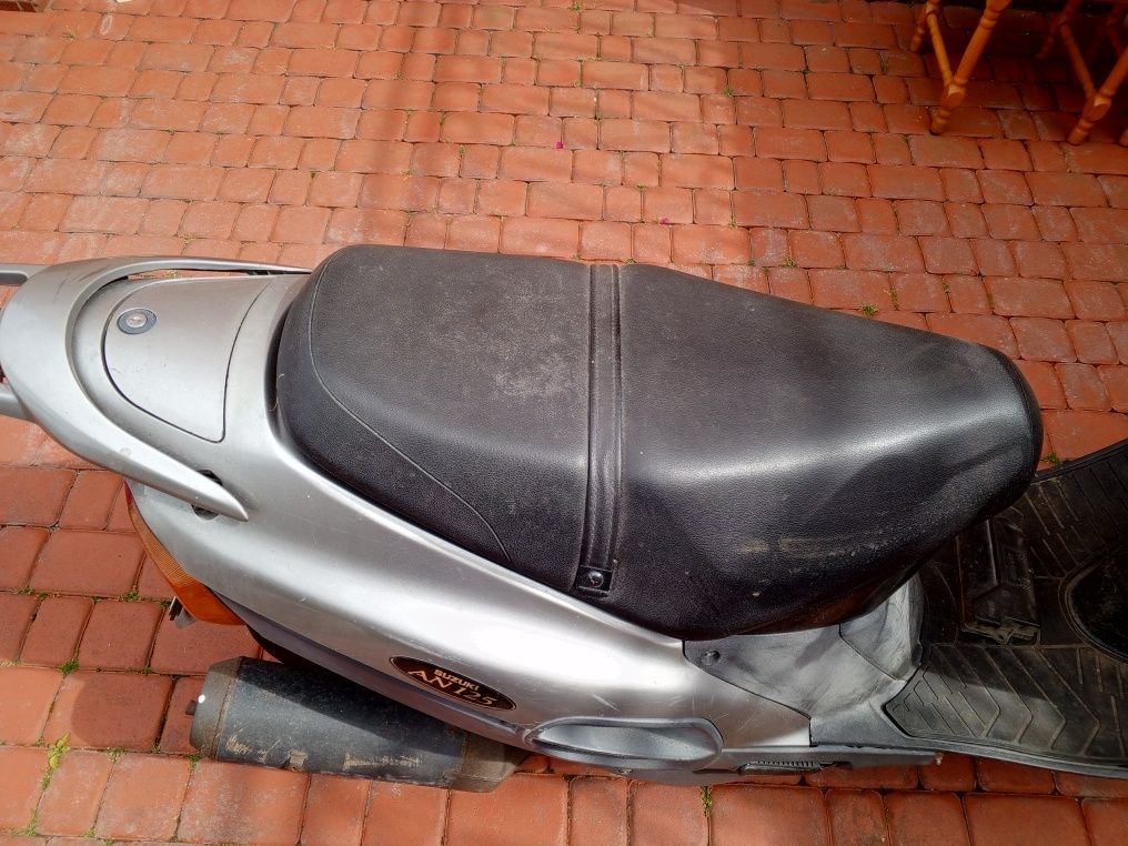 Skuter Suzuki an 125 -1997r