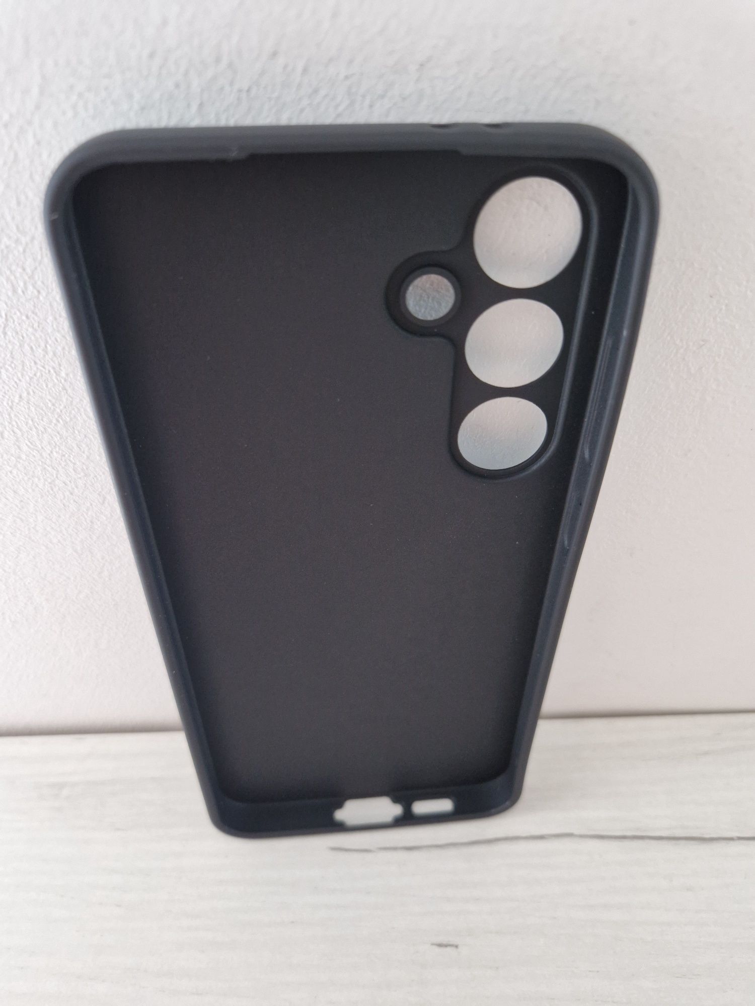 Back Case MATT do SAMSUNG GALAXY S24 FE Czarny
