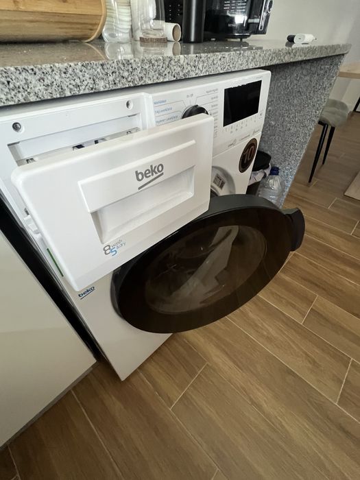 Maquina de lavar e secar roupa