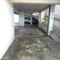 Garagem para 2 carros no centro de Queluz