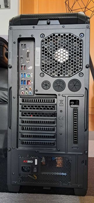 PC Intel Core i7 8700k 16Gb RAM SSD 850Pro 256Gb