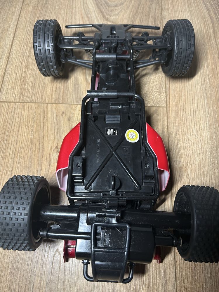 Auto rc na pilota buggy czerwone na akumulator