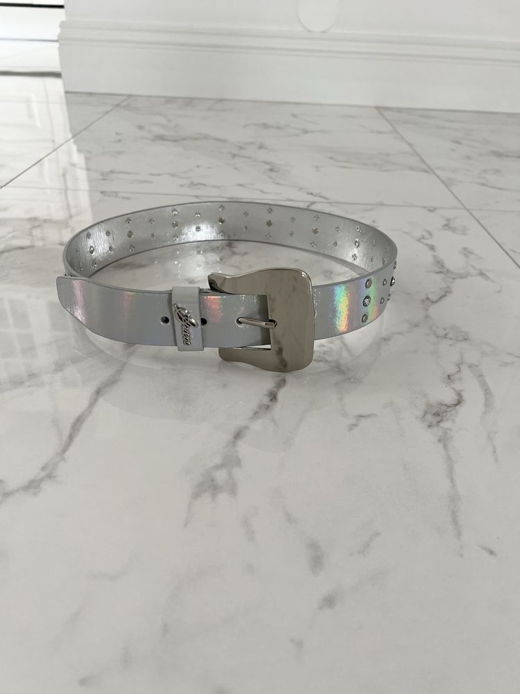 Pasek marki Guess