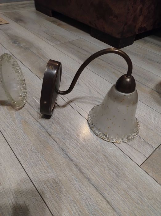 Lampa wisząca trzy klosze plus kinkiet do kompletu jeden klosz