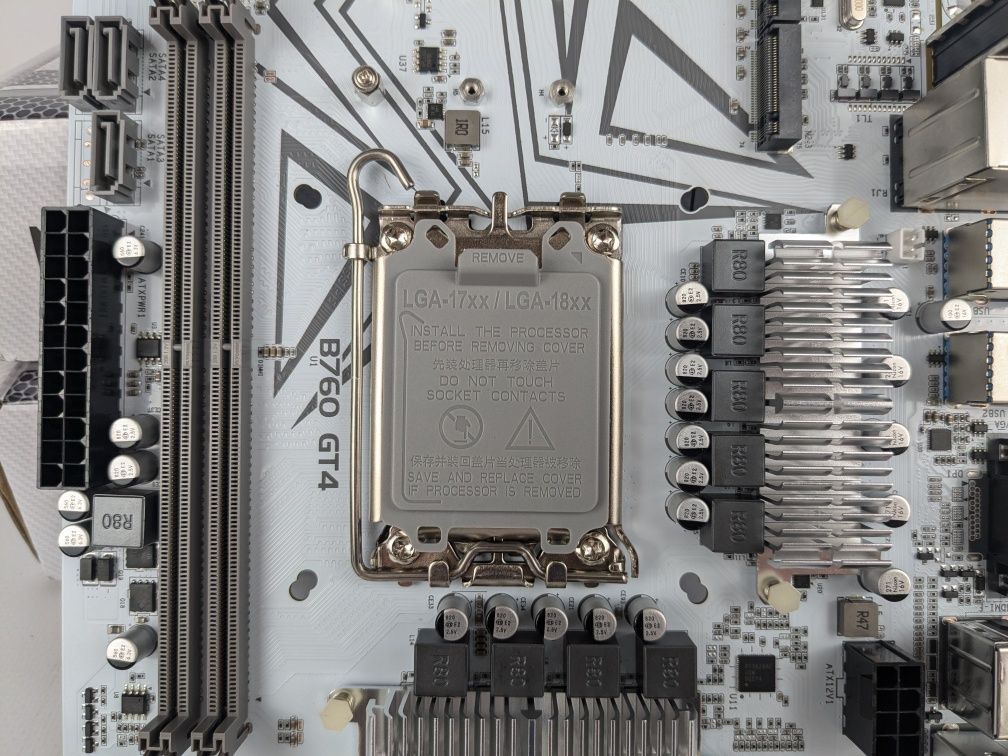 Нова материнська плата Machinist B760 DDR4 (LGA 1700)