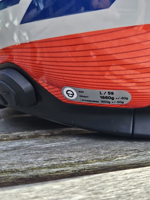 Capacete modular Schubert E2 Defender com intercomunicador Sc2