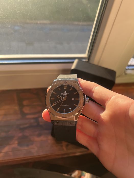 Часики hublot Genevs