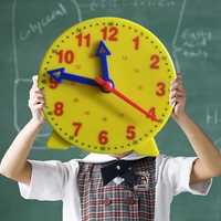 Цветные часы с регулируемым временем для раннего до школьного обучения