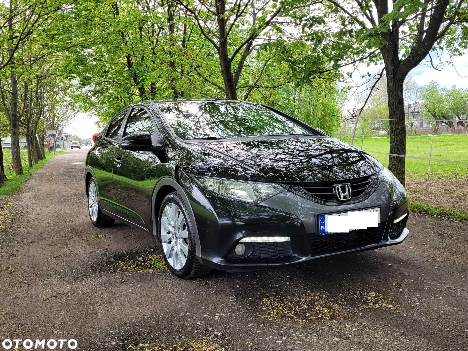 Honda Civic LED Kamera ALU 17 Bezwypadkowy JAK NOWY !!!