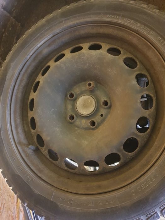 2 Koła Felgi stalowe 16 cali 205/55/16 5x112 Vw Audi