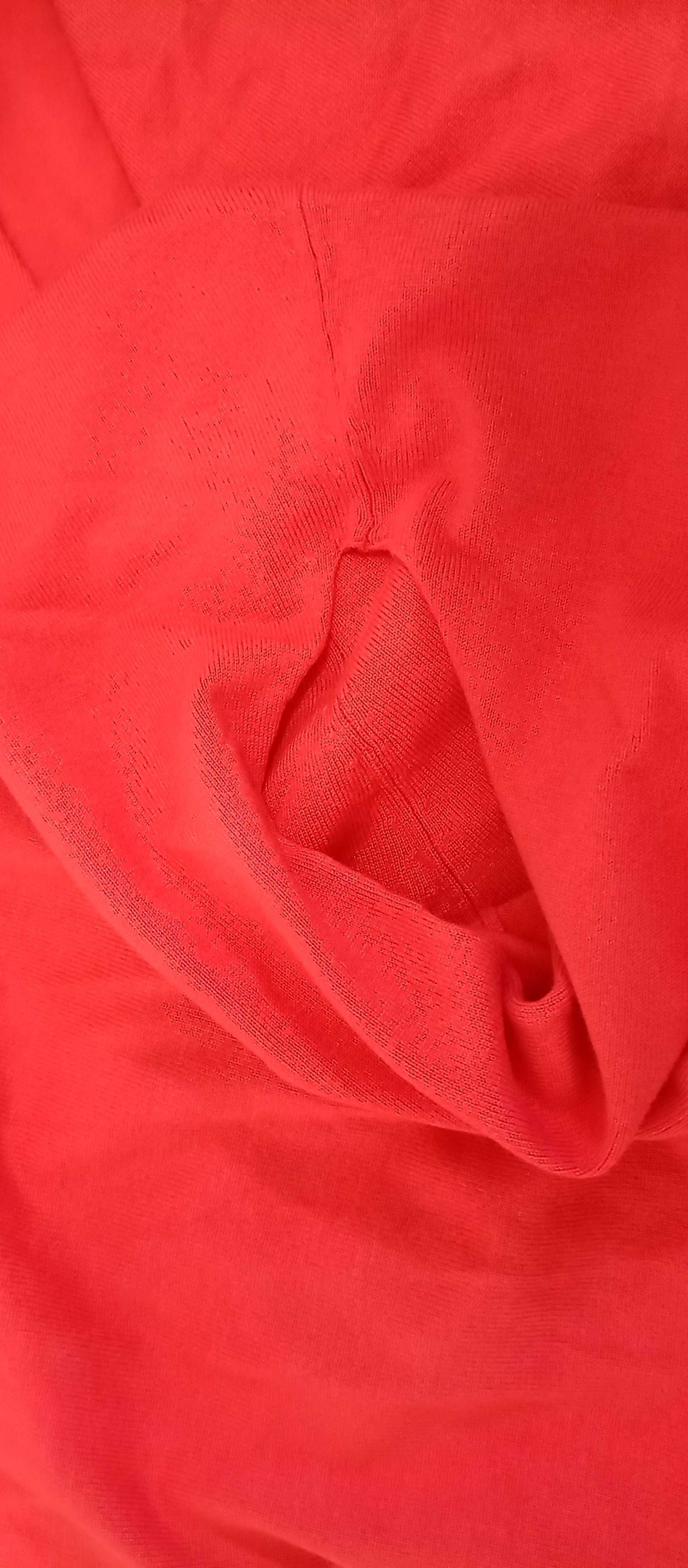 Zara czerwony sweterek, nietoperz, bardzo ładny , fajny fason, bdb, M