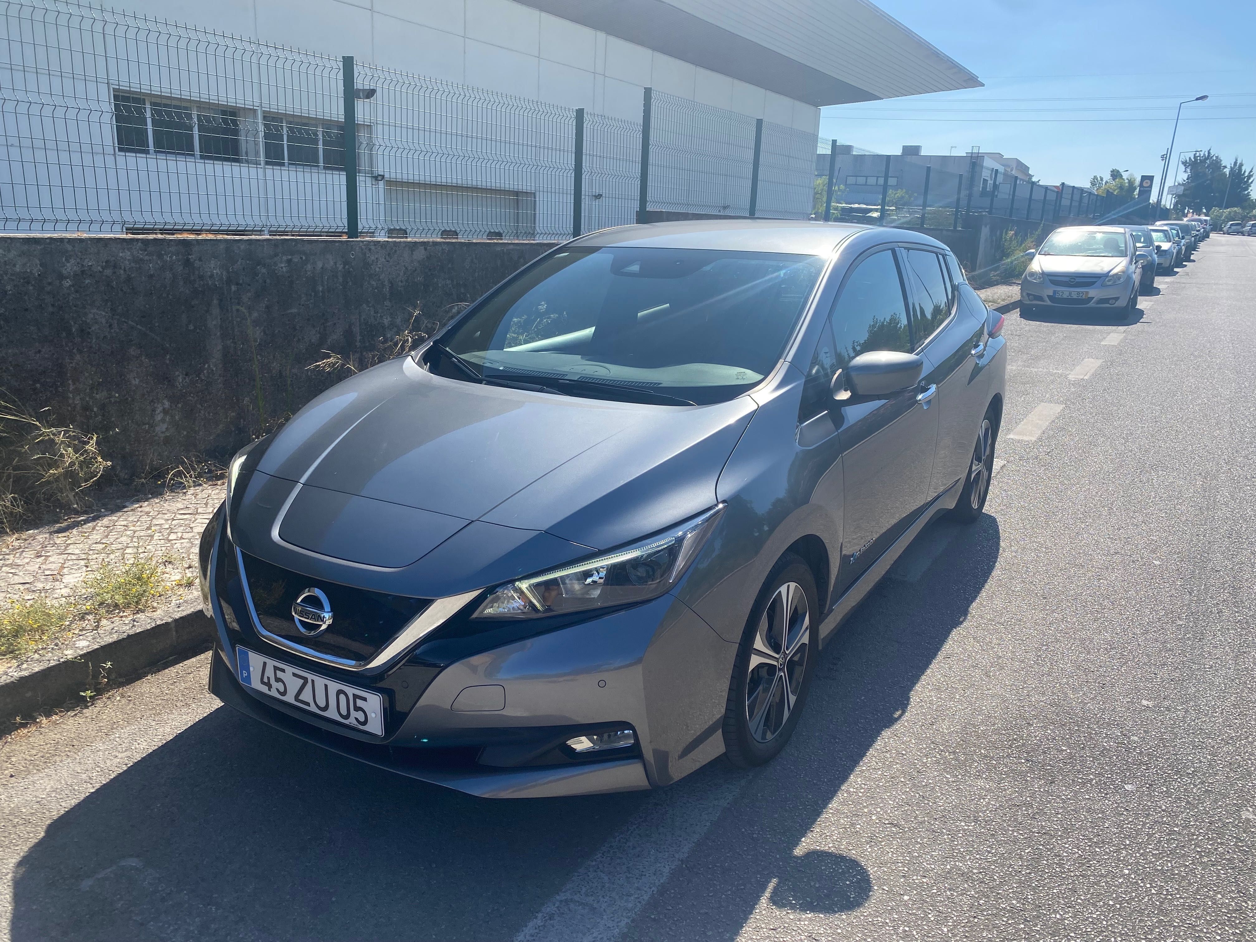 Nissan Leaf N-Connecta 40kw