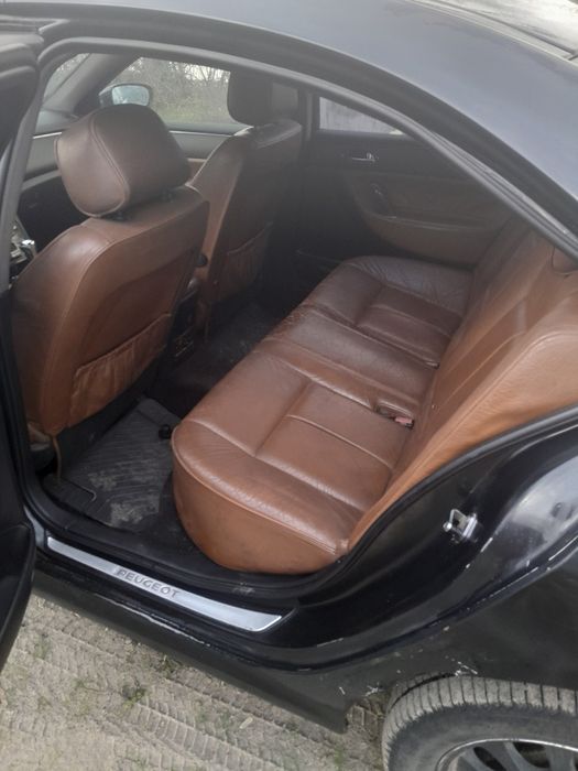 Бляха, на ходу.  Без торгу