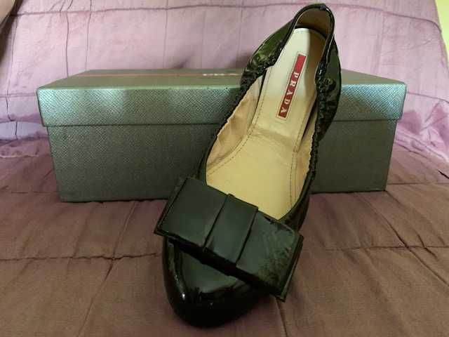 Балетки Prada, 37р., чорні лаковані, нові, в оригінальній коробці