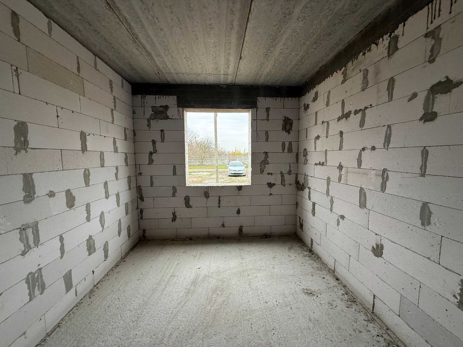 Продам сучасний таунхаус у селищі Баришівка