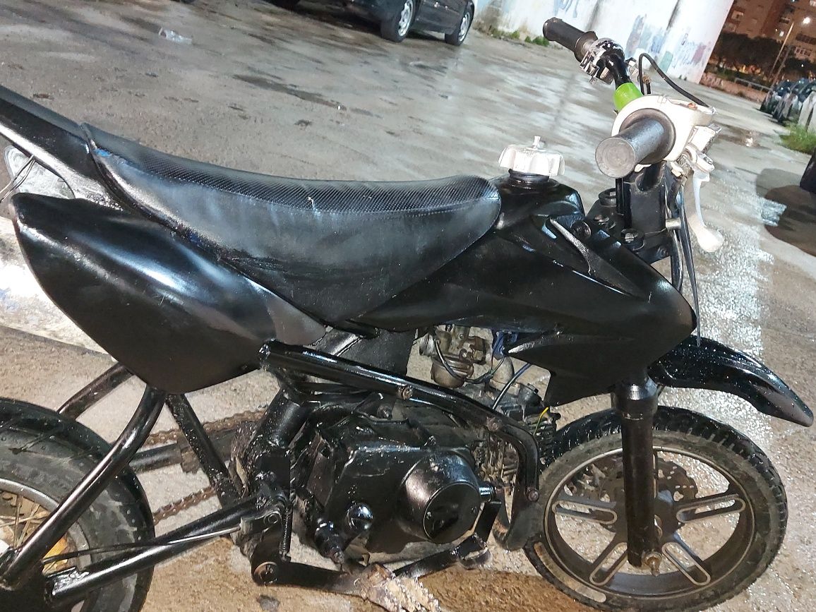 Pit bike  110 em bom estado