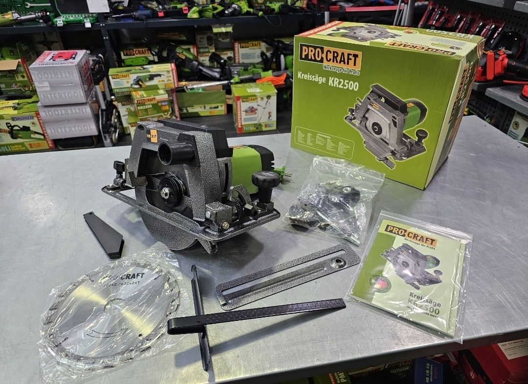 Пила Дисковая ProCraft 2500Вт +Крепление к столу +Пылеотвод 200Диск
