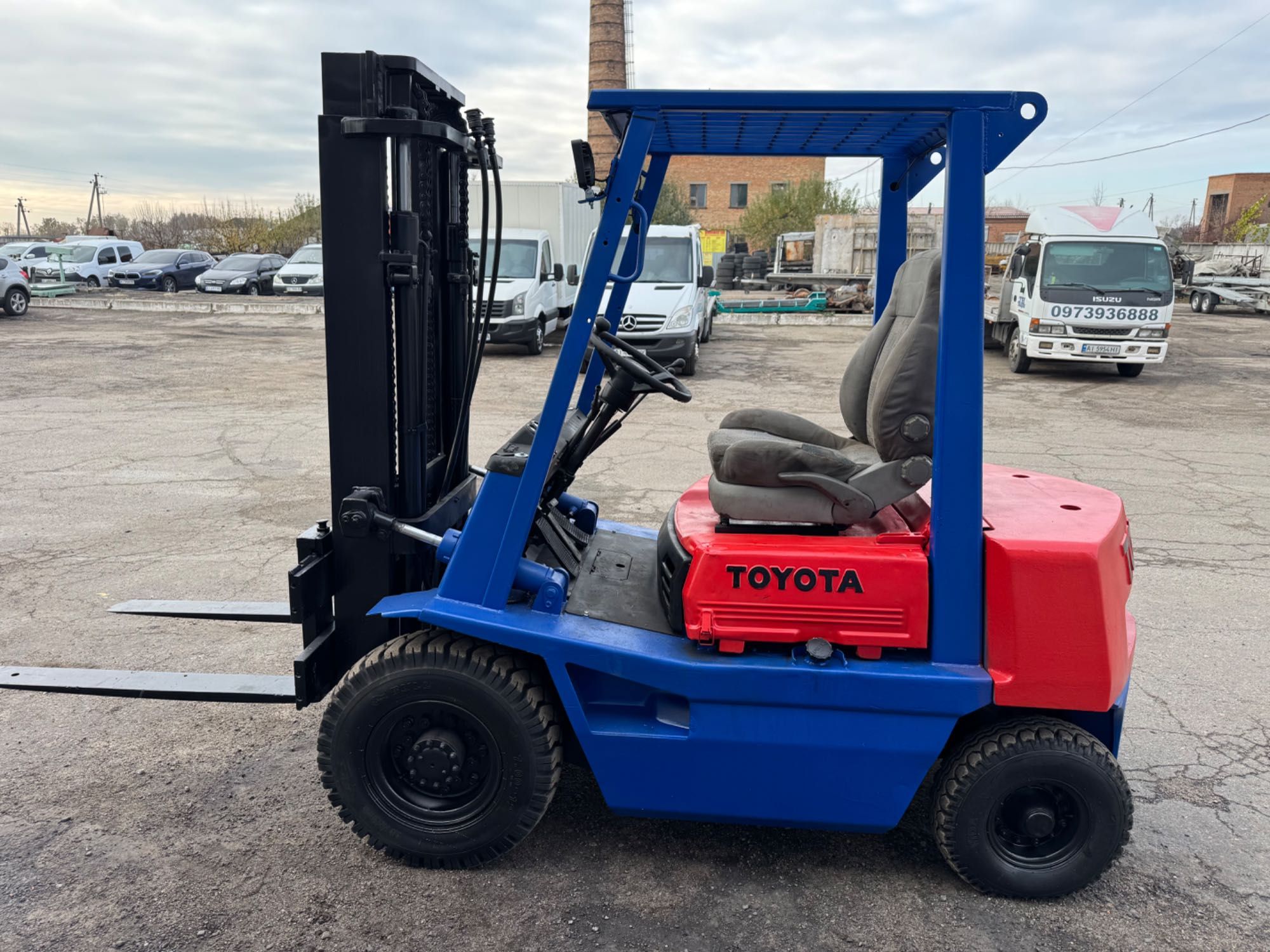 Погрузчик Toyota 2J