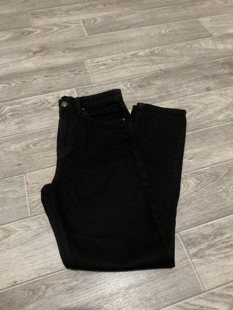 Джинси MOM FIT, новенькі (не підійшли по розміру)