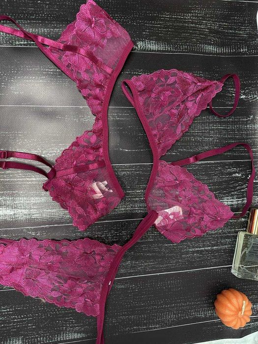 Сексуальна нижня білизна PrettyLittleThing розмір С/М комплект