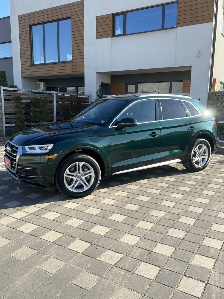 Продам ауді q5 2017р