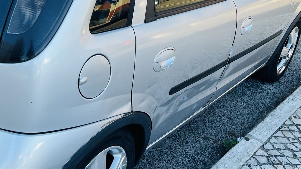 Opel corsa C  1.2  twinport de 2005